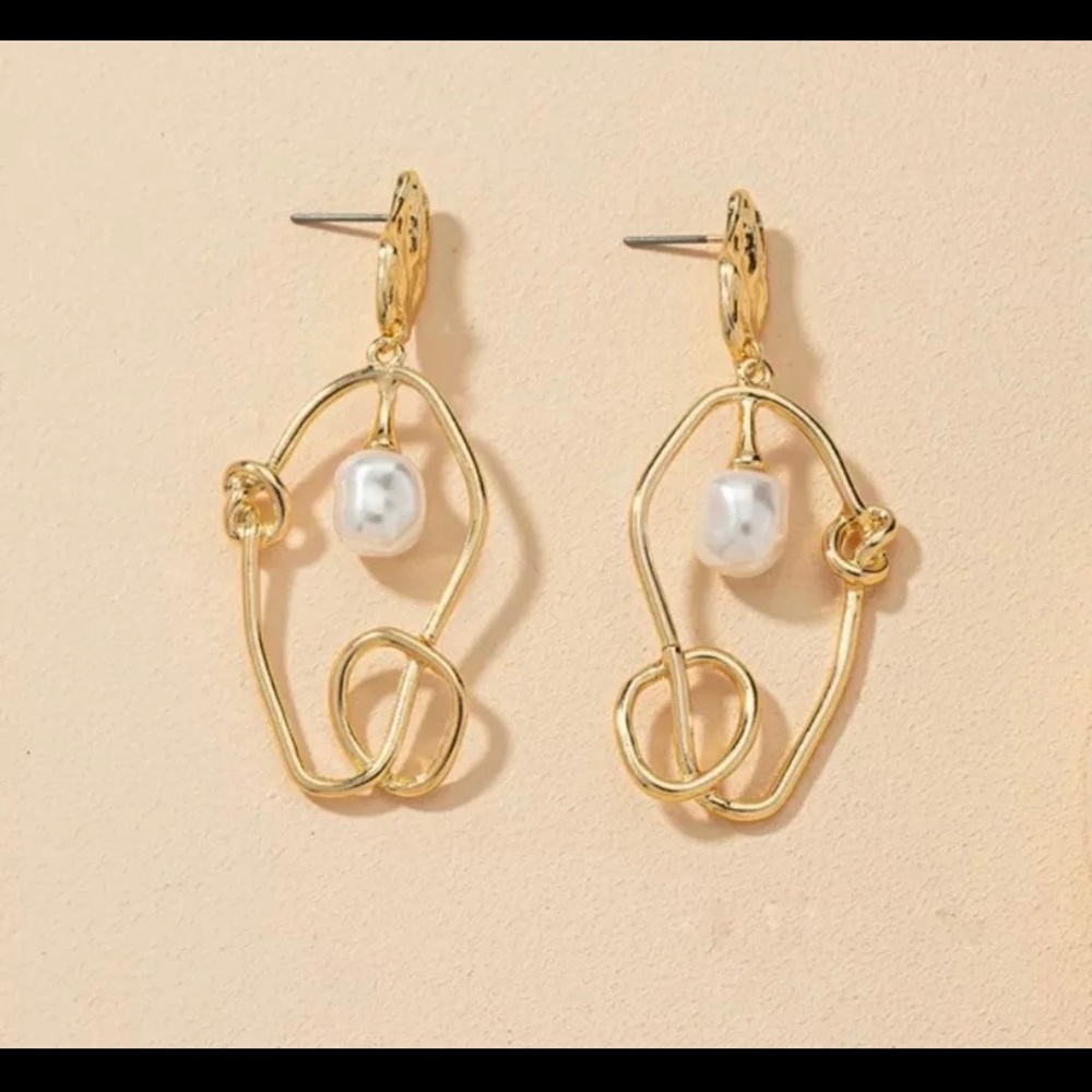 Gold plated pearl dangle unique style earrings